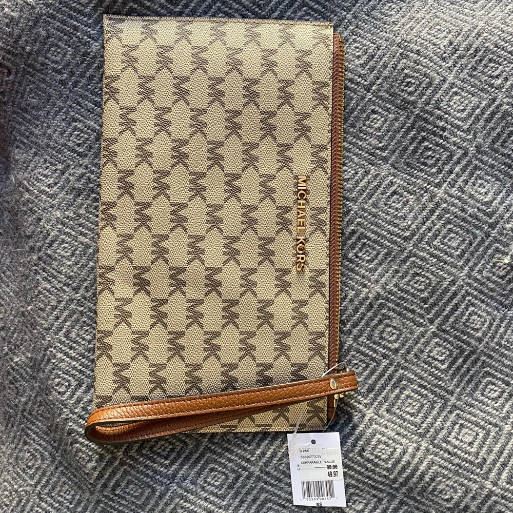 MICHAEL KORS WALLET/CLUTCH